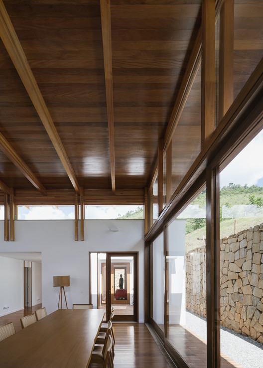 Monte House / Gávea Arquitetos - Image 7 of 28