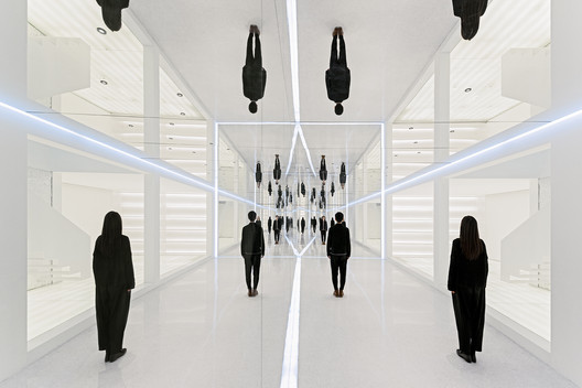 Mirror Garden / ARCHSTUDIO - Image 10 of 37