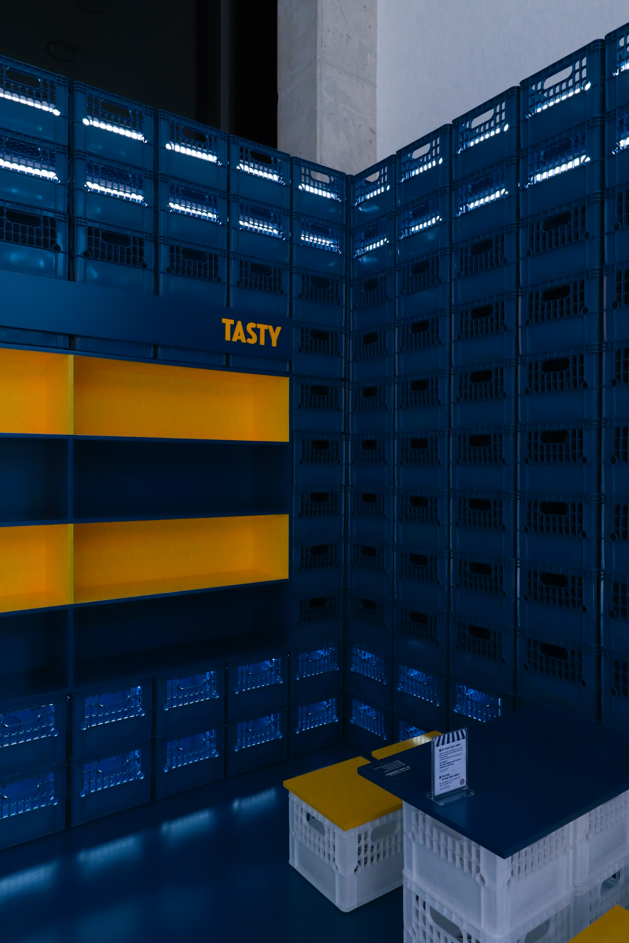 Gallery of Playground Brewery Pop-up Store / Glamo Studio - 12