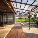Biblioteca Kaeng Krachan / Junsekino Architect and Design - Arquitetura Educacional