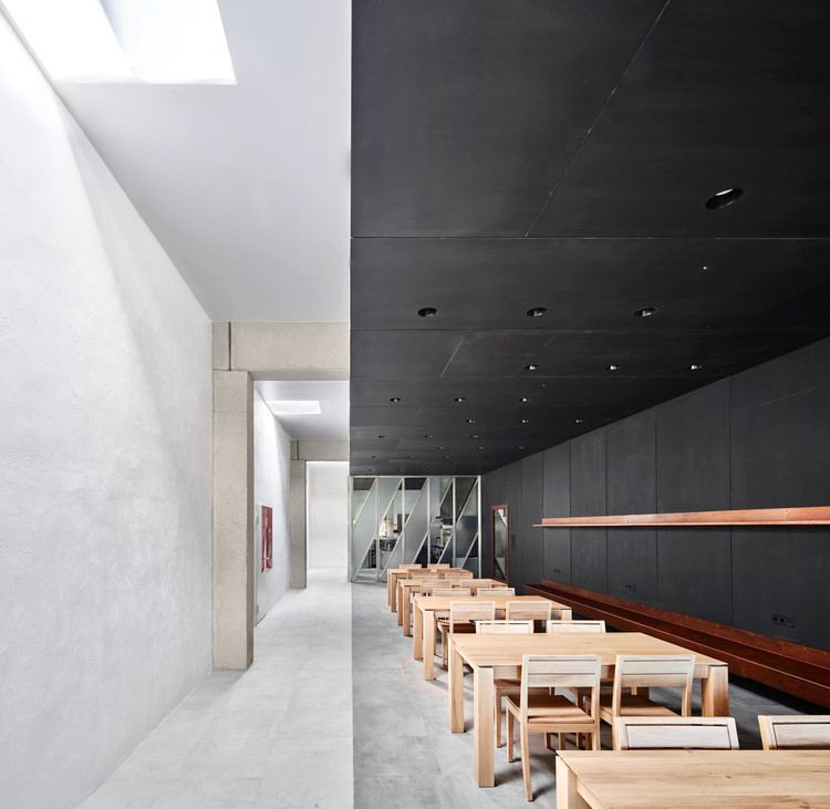 Espai Saó / Raúl Sánchez Architects - More Images