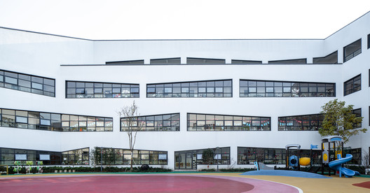 Nanxun Town Center Kindergarten / UAD - Image 5 of 25
