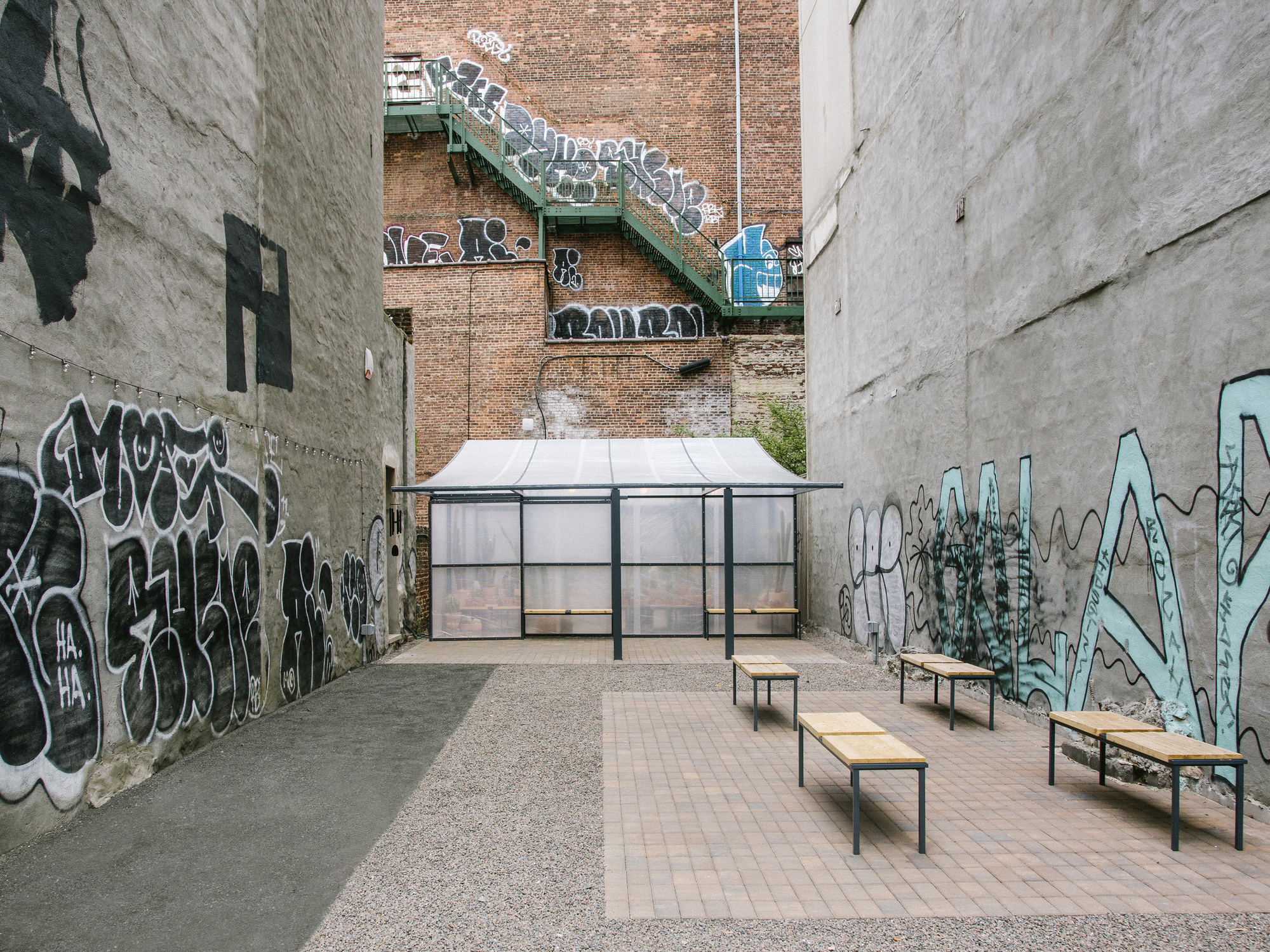 Galería de Vivero en Nueva York / Part Office + Cactus Store - 17