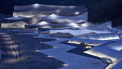 Encore Mount Wutai Theater / BIAD-ZXD ARCHITECTS