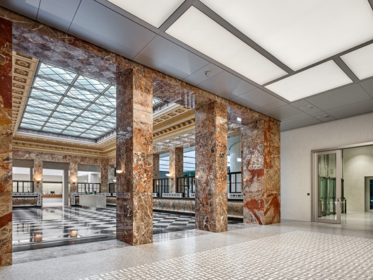 UBS Headquarters Refurbishment / EM2N - Image 15 of 35