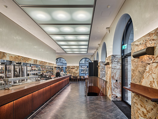 UBS Headquarters Refurbishment / EM2N - Image 22 of 35