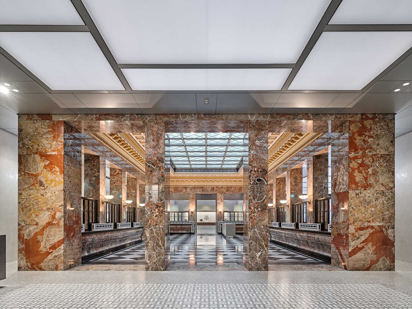 ubs-headquarters-refurbishment-em2n-building-of-the-year-2020