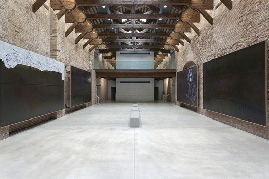 Venice Architecture Guide: 11 Must-See Sites Venice Architecture Guide: 11 Must-See Sites - Image 5 of 13