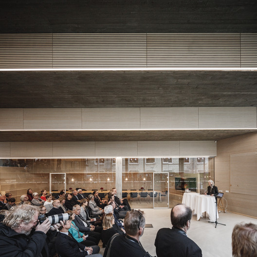 Red Cross Volunteer House / Cobe - Image 13 of 19