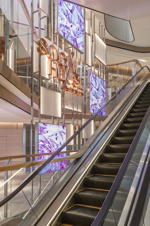 Social House by Xintiandi / Kokaistudios - Image 7 of 42