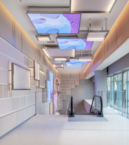 Social House by Xintiandi / Kokaistudios - Image 8 of 42