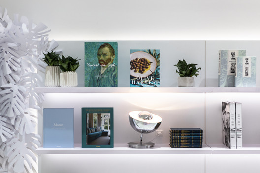 Livraria Canvas / Ohma Livraria Canvas / Ohma - Prateleira