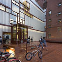 Instituto Pratt, Higgins Hall / Steven Holl Architects - Edificios Para Estudiantes