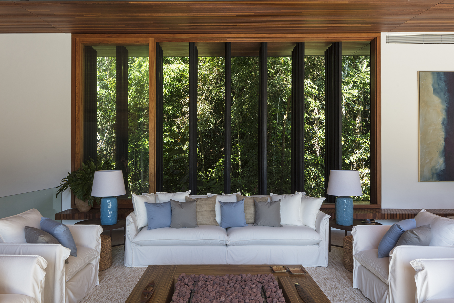 Galeria de Residência MH / Jacobsen Arquitetura - 10