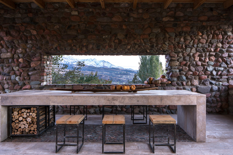 Country House KK- 1234  / ARC Architects - Table, Windows