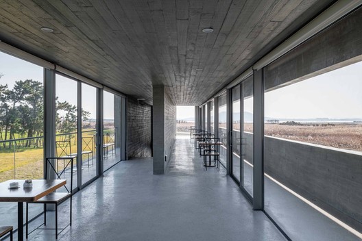 Swan Lake Bridge House and Viewing Tower / TAO - Trace Architecture Office - Image 15 of 49