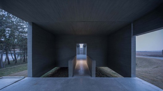 Swan Lake Bridge House and Viewing Tower / TAO - Trace Architecture Office - Image 20 of 49