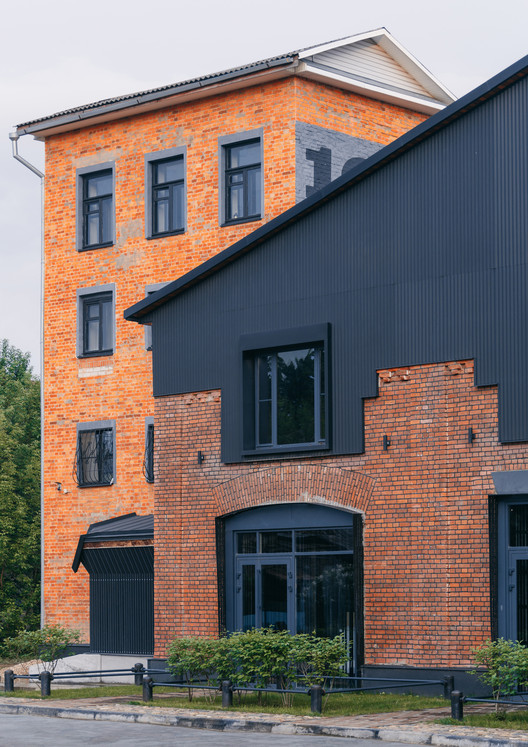 Depo 107  / Malikov Architectural Bureau - Windows, Brick, Facade