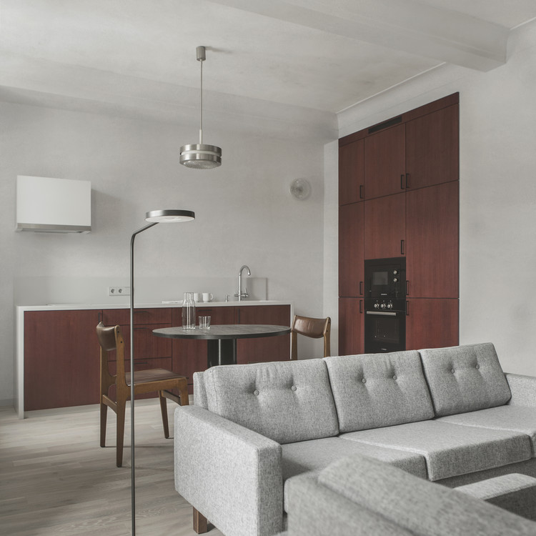 Apartment in Minsk / Third Wave Architects - Sofa, Lighting