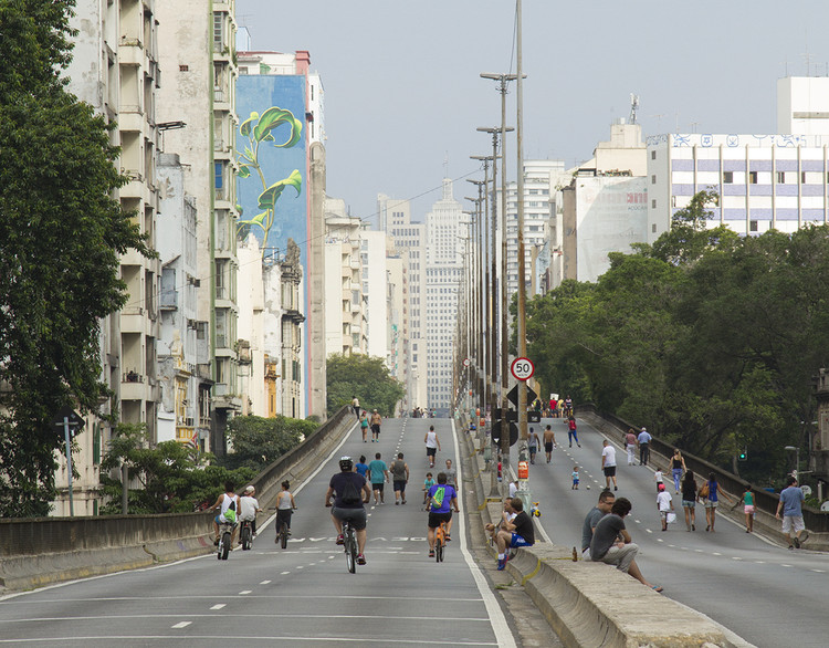 Minhocão, São Paulo © Flagrante / Romullo Fontenelle