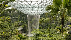 标赫工程代表人采访：新加坡星耀樟宜机场的技术解读