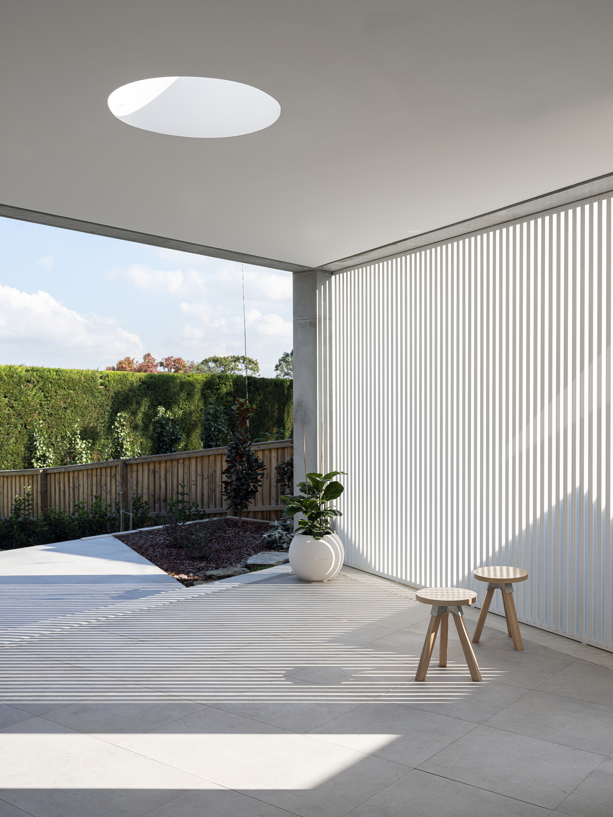 Gallery of Roseville Pavilions House / Benn + Penna ...