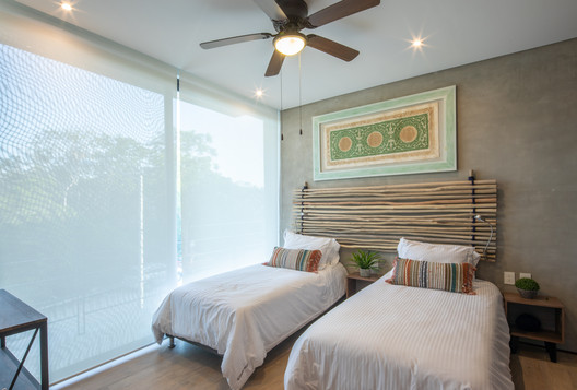 Hotel y condominio Balba / Antonio Garza Ferrigno - Imagen 8 de 20