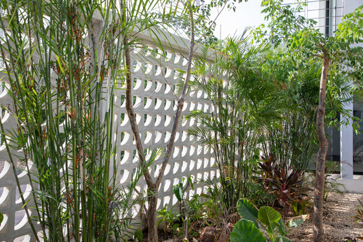 Hotel y condominio Balba / Antonio Garza Ferrigno - Imagen 13 de 20