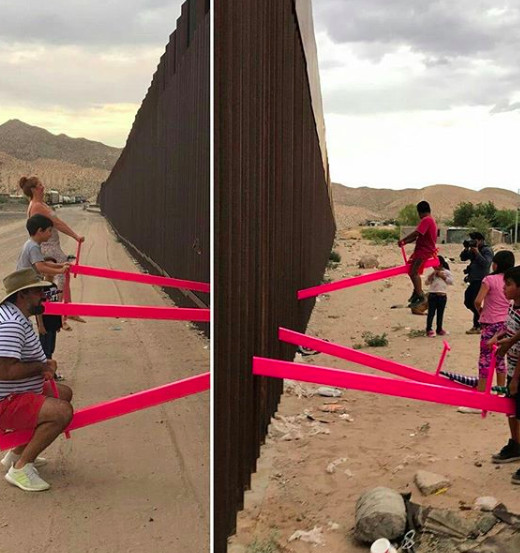 Esta instalación busca conectar a la población del borde de México y Estados Unidos a través del juego, © Ronald Rael / Instagram