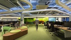 Max Milhas 5º Pavimento / Todos Arquitetura