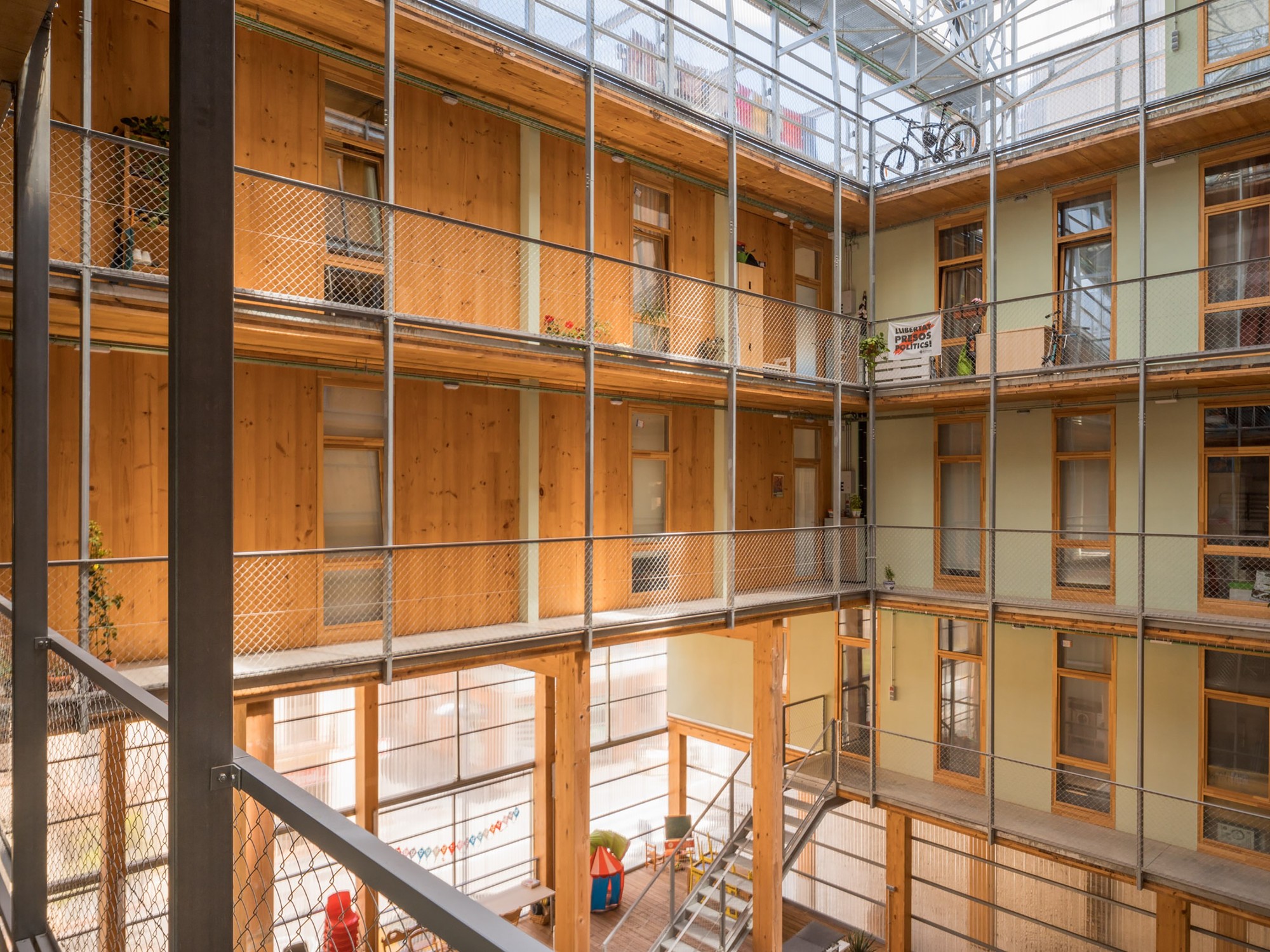 LA BORDA VIVIENDA COOPERATIVA