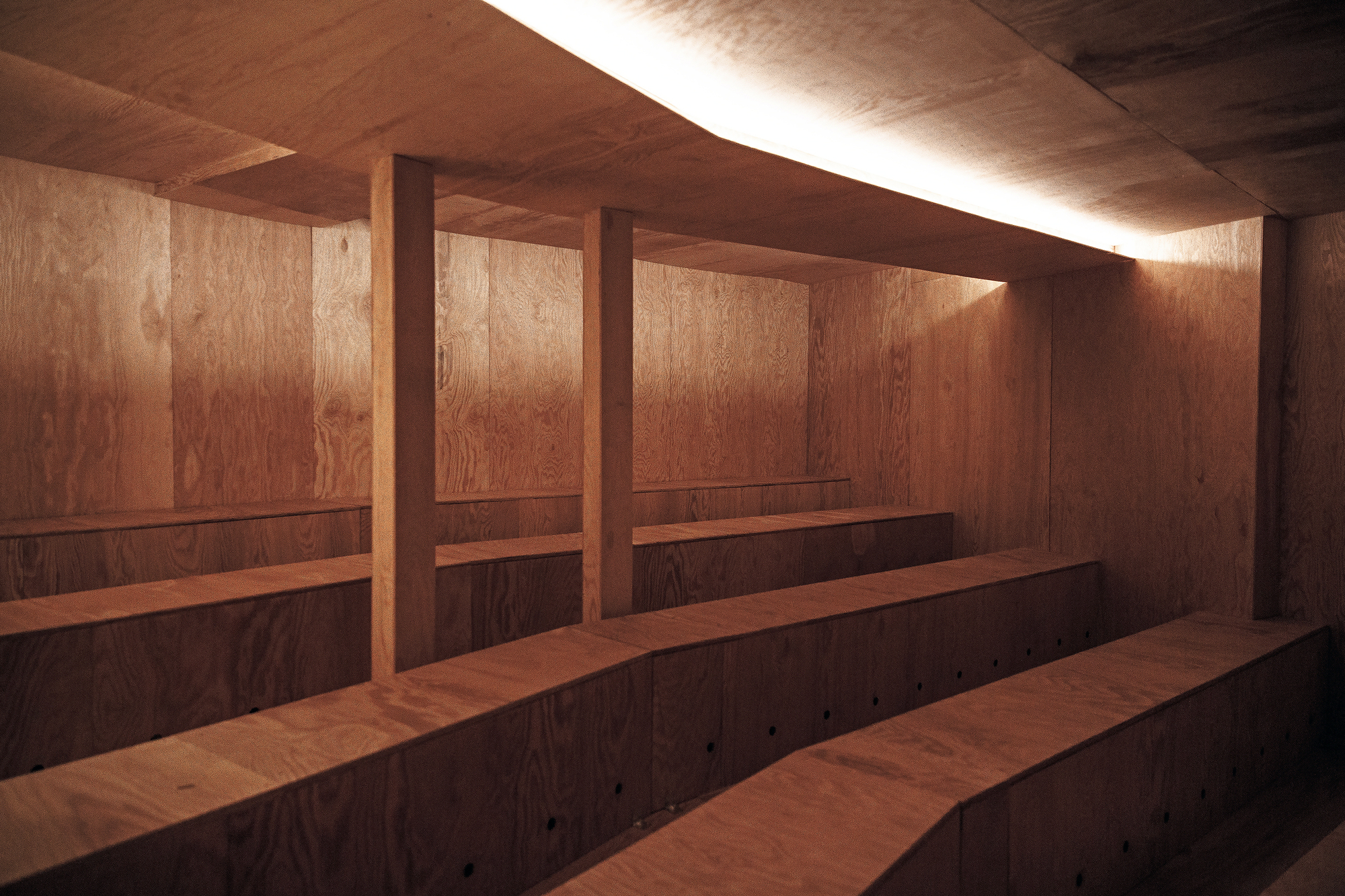 Gallery of Plywood Theatre / ARCHATTACKA 16