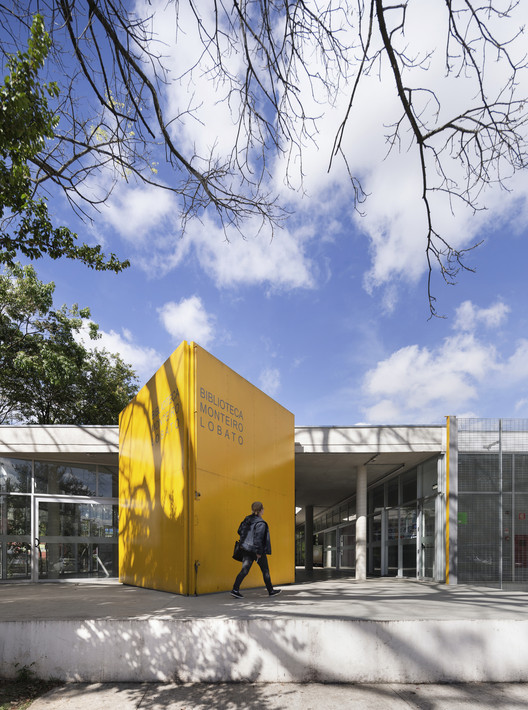 Renovation of the Monteiro Lobato Library / MMBB Arquitetos - Image 6 of 30