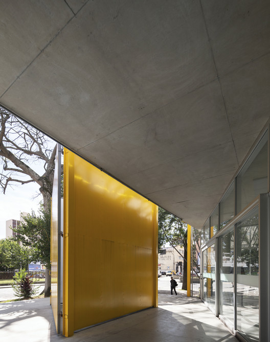 Renovation of the Monteiro Lobato Library / MMBB Arquitetos - Image 20 of 30