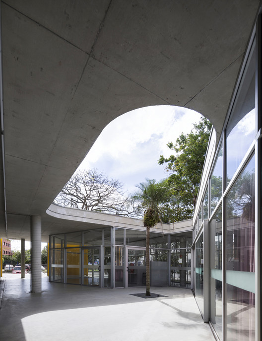 Renovation of the Monteiro Lobato Library / MMBB Arquitetos - Image 18 of 30