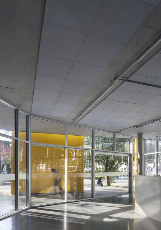 Renovation of the Monteiro Lobato Library / MMBB Arquitetos - Image 21 of 30