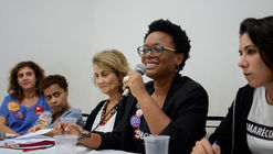 Tainá de Paula debate função social da arquitetura