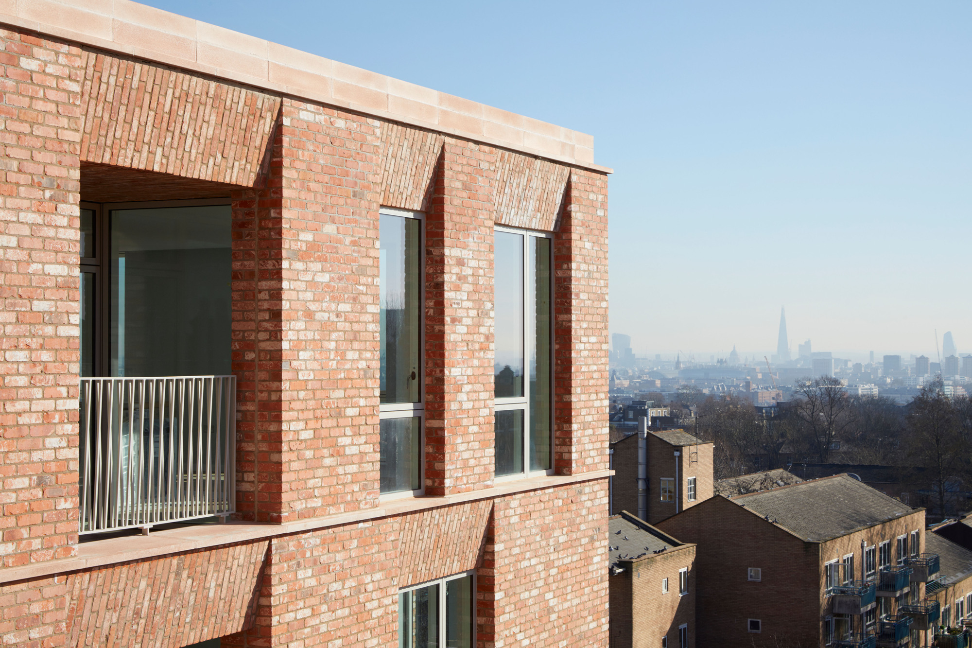 Gallery of Belle Vue Senior Residence / 6