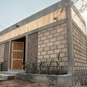 Casa Melani / BIOSARQS + Hábitat para la Humanidad México + ONG Cuidemos.org - Ladrillo, Fachada, Ventanas