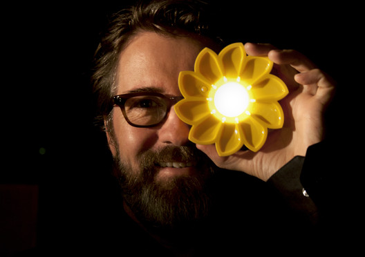Carlo Ratti Associati and Olafur Eliasson Design World's Largest Crowdsourced Mosaic - Image 4 of 9