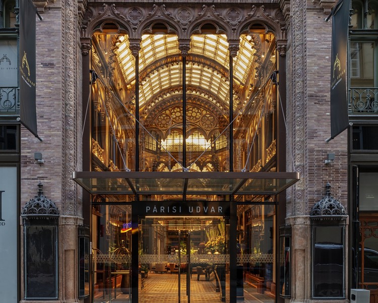 巴黎宫殿，匈牙利历史建筑涅槃重生 / Archikon - 更多图片