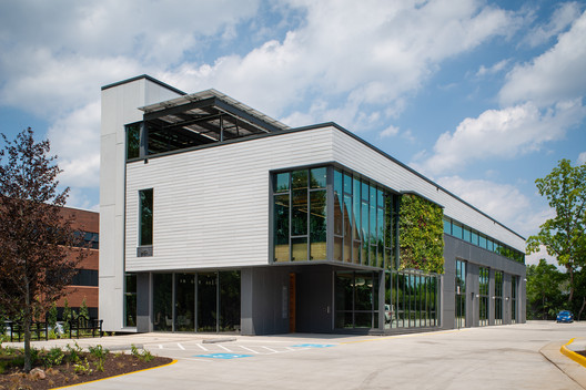Co|Lab, High Performance Building for HITT / William McDonough + Partners - Image 6 of 20