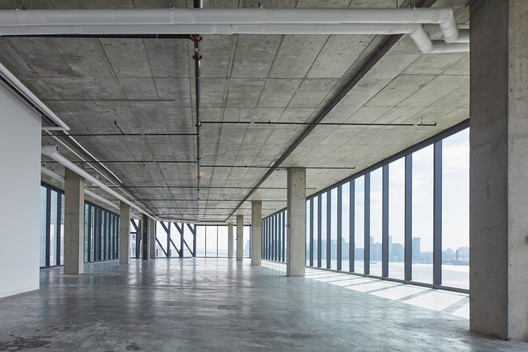 Studio Gang Completes 40 Tenth Avenue Tower in New York - Image 8 of 9