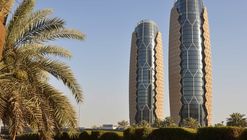 Al Bahar Towers Responsive Facade / Aedas