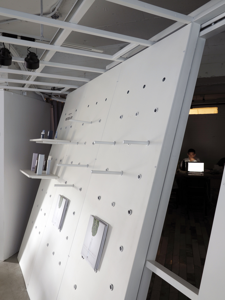 Gallery of Cutting Corner Store & Gallery / JC Architecture 1