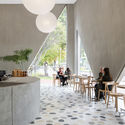 Shops, restaurants, hotels, and shopping malls in Central America, South America, and the Caribbean: continental winners of the 2019 Prix Versailles - Image 5 of 37