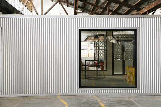 Factory Phnom Penh Social Hub / Bloom Architecture - Image 8 of 33