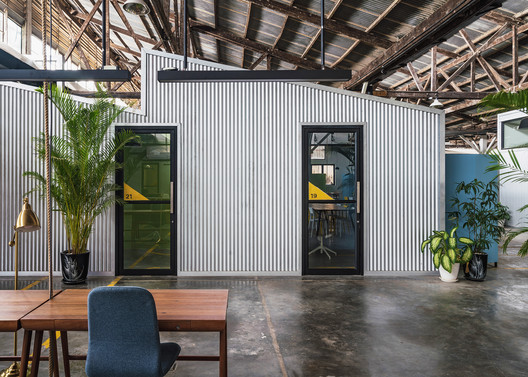 Factory Phnom Penh Social Hub / Bloom Architecture - Interior Photography, Chair, Beam