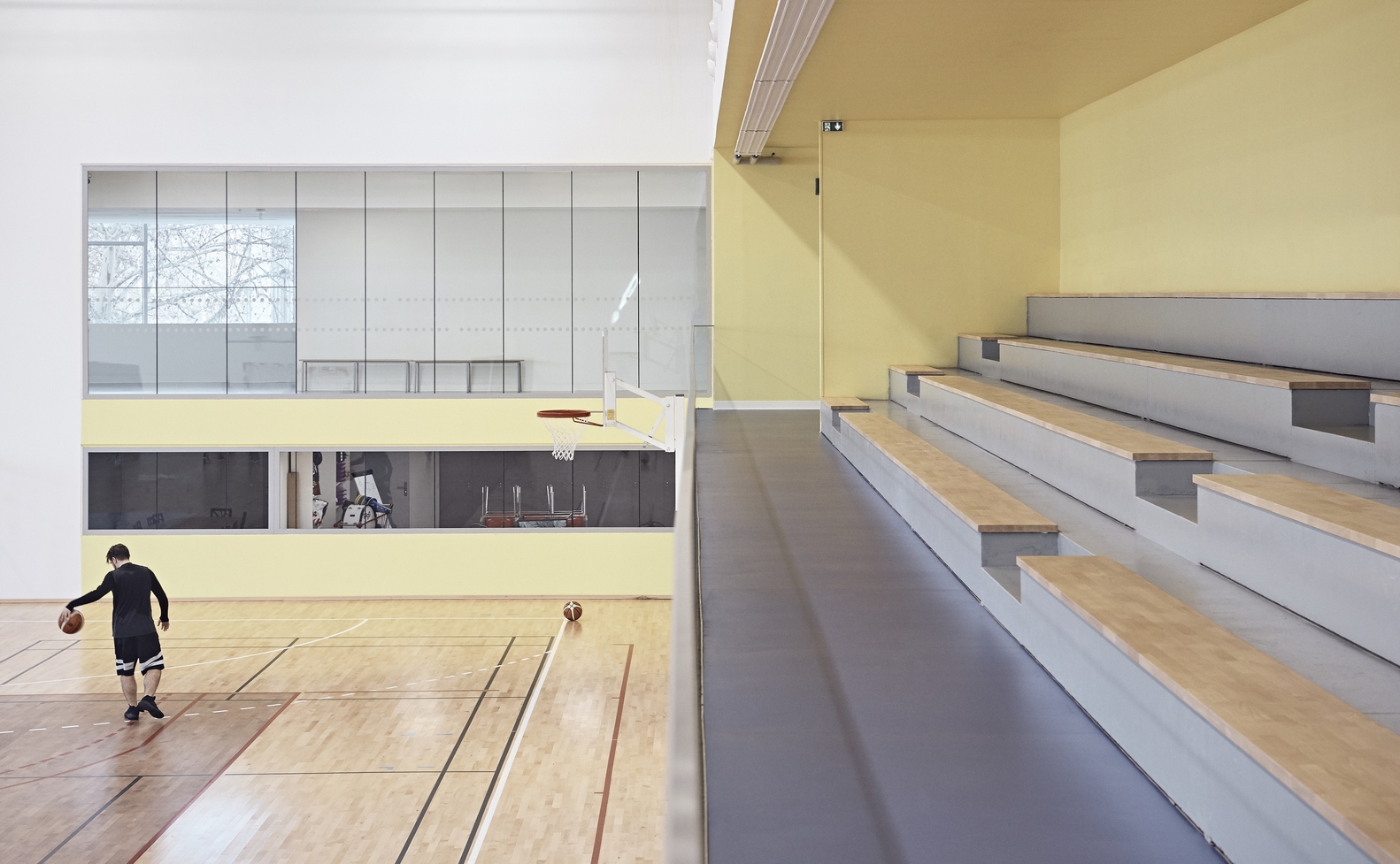 Espace Pompidou Gymnasium / enia architectes - Image 3 of 30