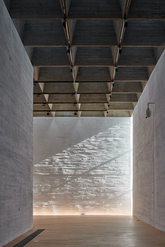 Interview with Dong Gong: Changjiang Art Museum, an Architectural Practice of Emotional Response - Image 2 of 33